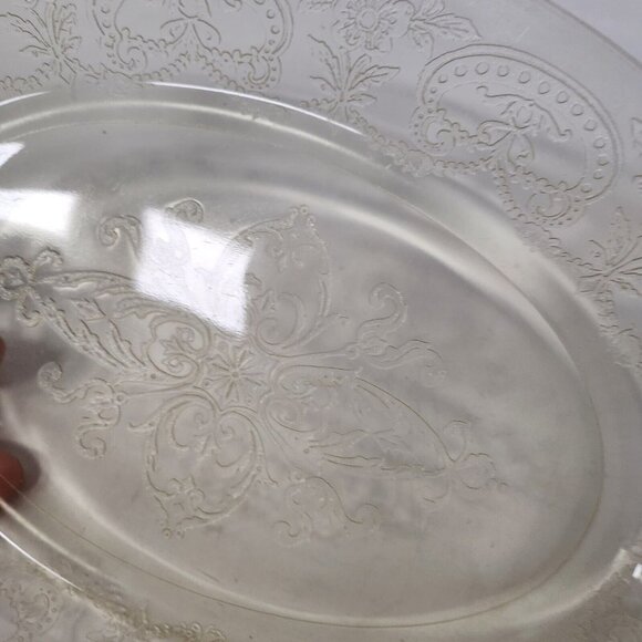Vintage Pale Yellow Depression Glass Serving Platter Oval Floral Etched - Picture 4 of 6